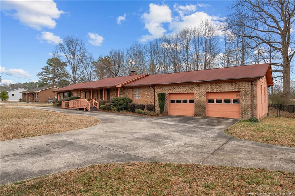 1916 Carr Creek Road