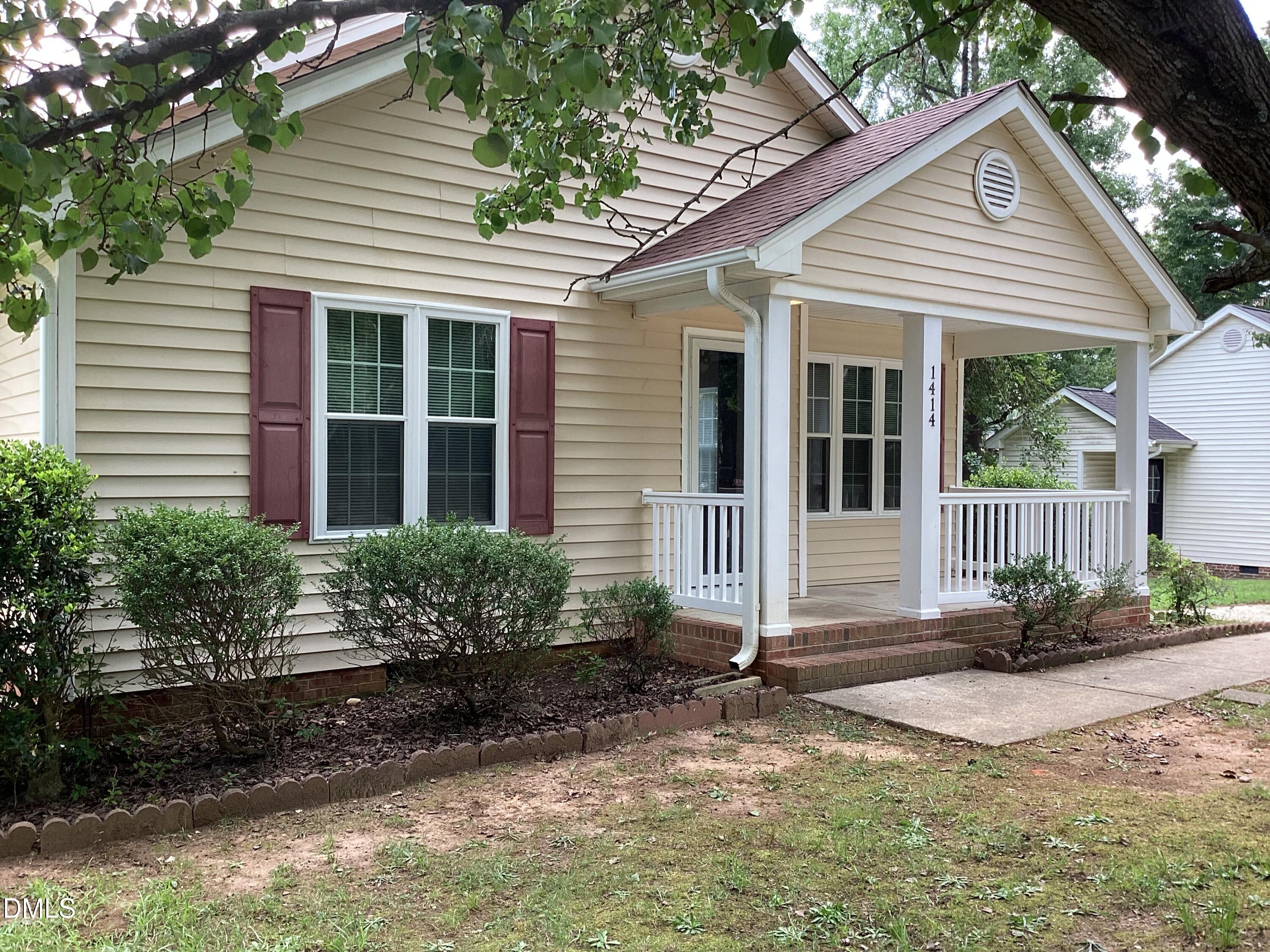 1414 E Lenoir Street