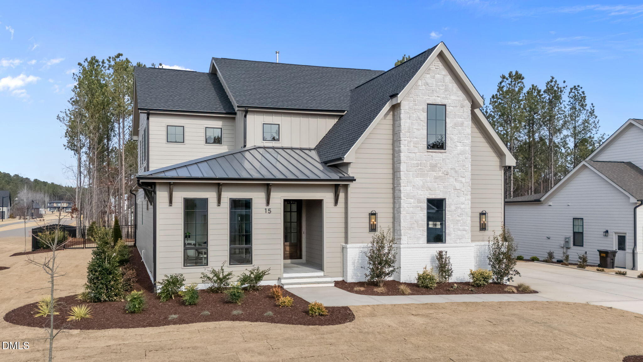 15 Chestnut Oak Drive