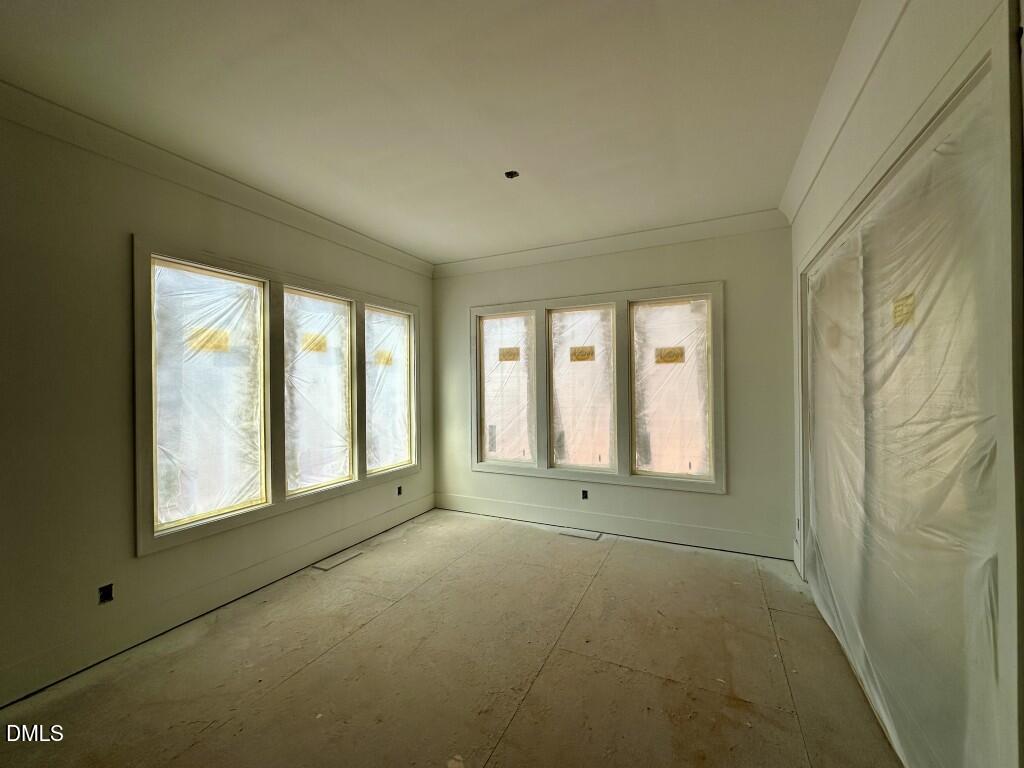 15 Chestnut Oak Drive