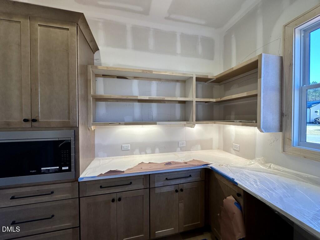 15 Chestnut Oak Drive