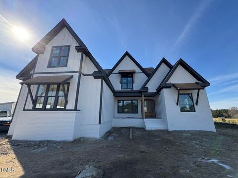 5816 Carriage Gate Drive Raleigh NC 27603