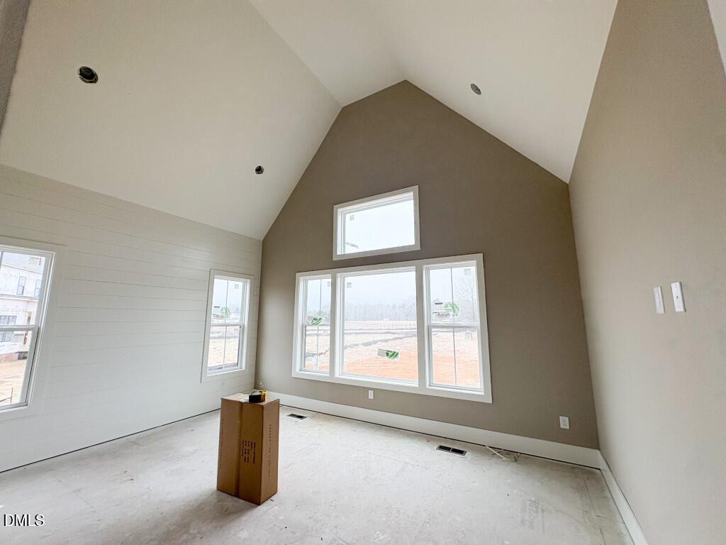 5816 Carriage Gate Drive