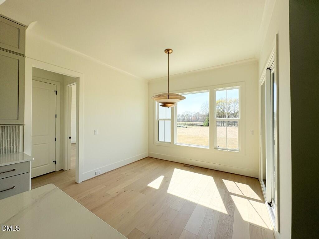 5816 Carriage Gate Drive