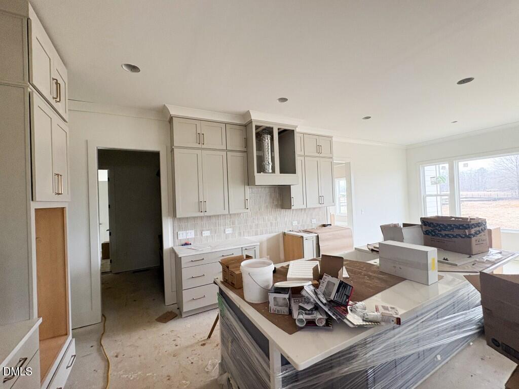 5816 Carriage Gate Drive