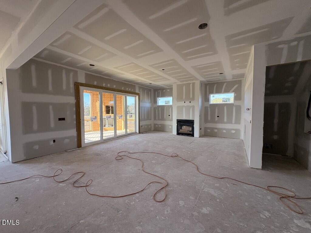 5816 Carriage Gate Drive