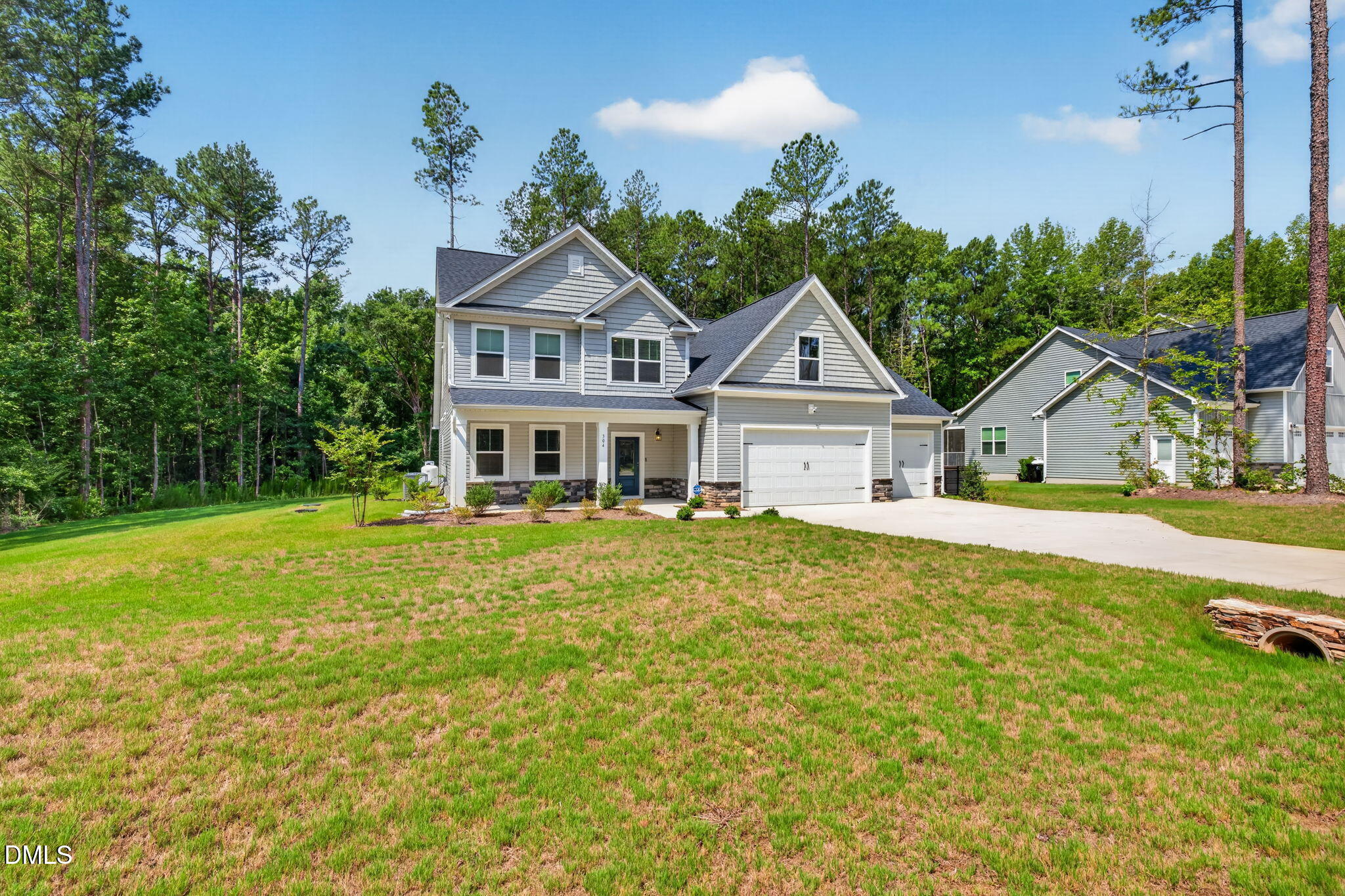 304 Artic Circle