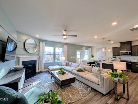 525 Prestonfield Way Garner NC 27603