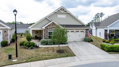37 Blue Spruce Circle Clayton NC 27527