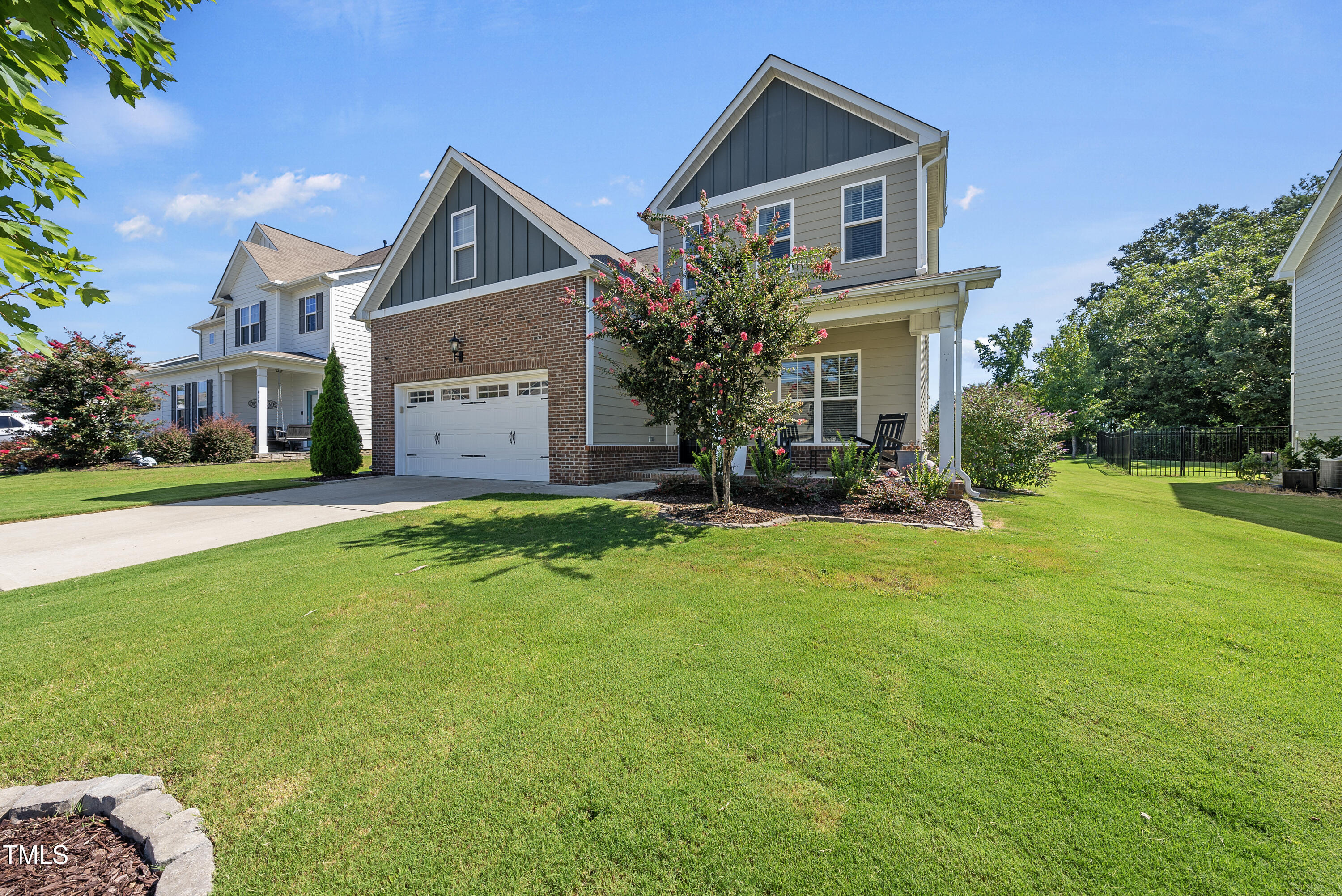 417 Long Lake Drive