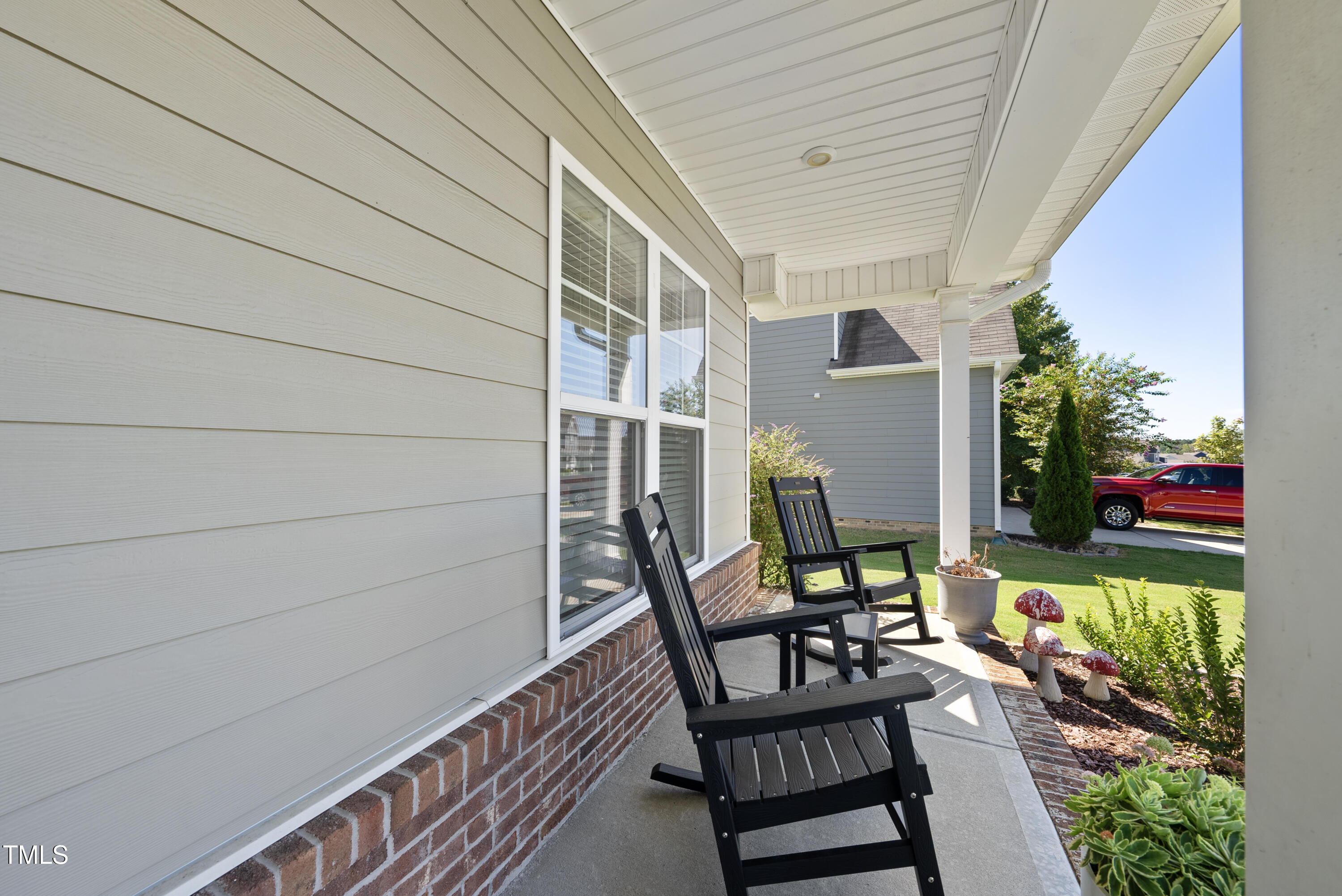 417 Long Lake Drive