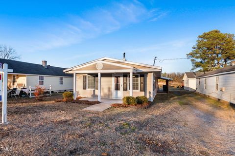 A home in Pine Level