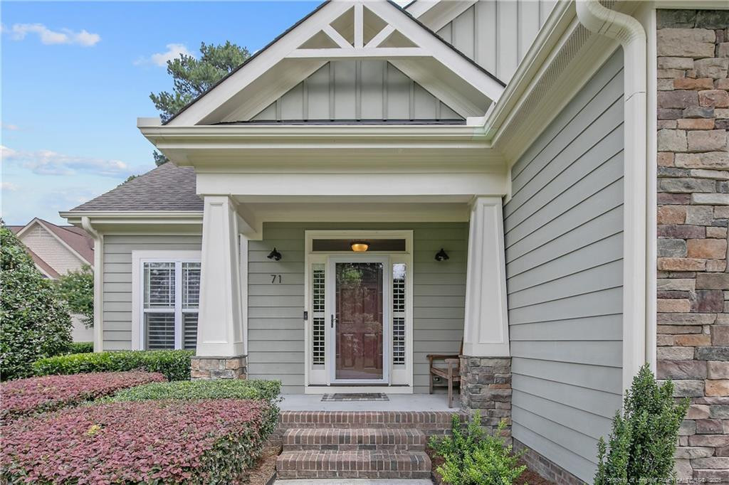 71 Orchard Falls Drive
