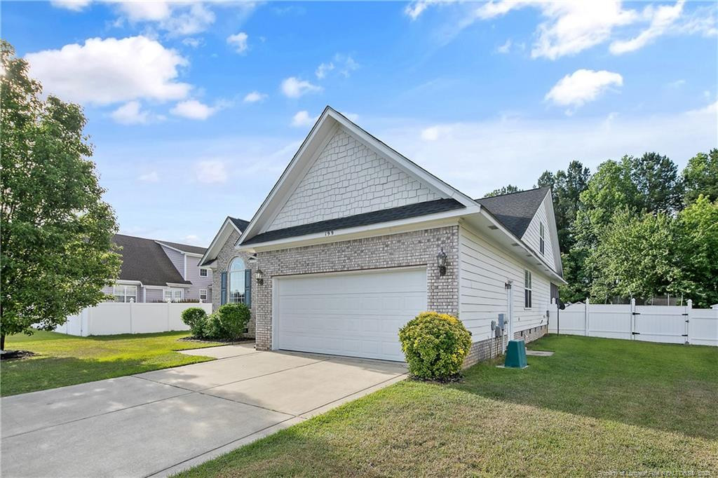 199 Thorncliff Drive