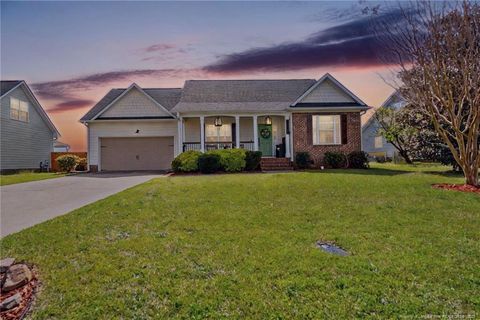 5727 Walking Trail Way Hope Mills NC 28348