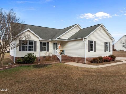 15 Woodcrest Drive Youngsville NC 27596