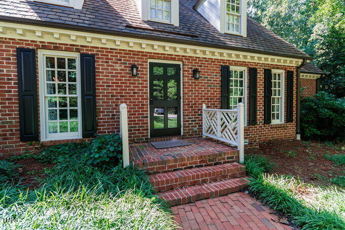 3005 Woodgreen Drive