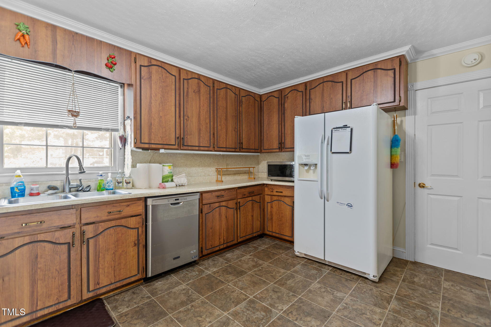 4807 Greenbrier Road