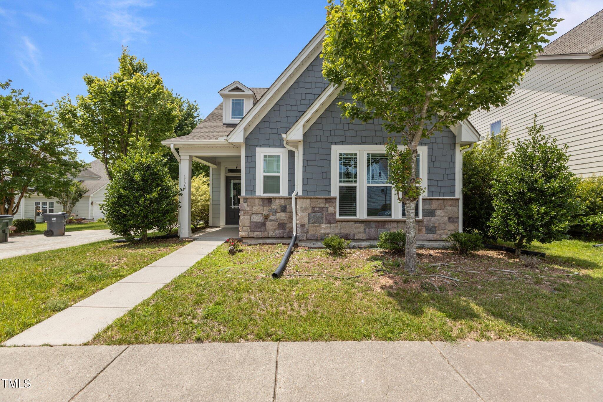 1172 Pemberly Avenue