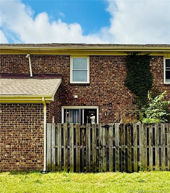 421 Kirkcaldy Court