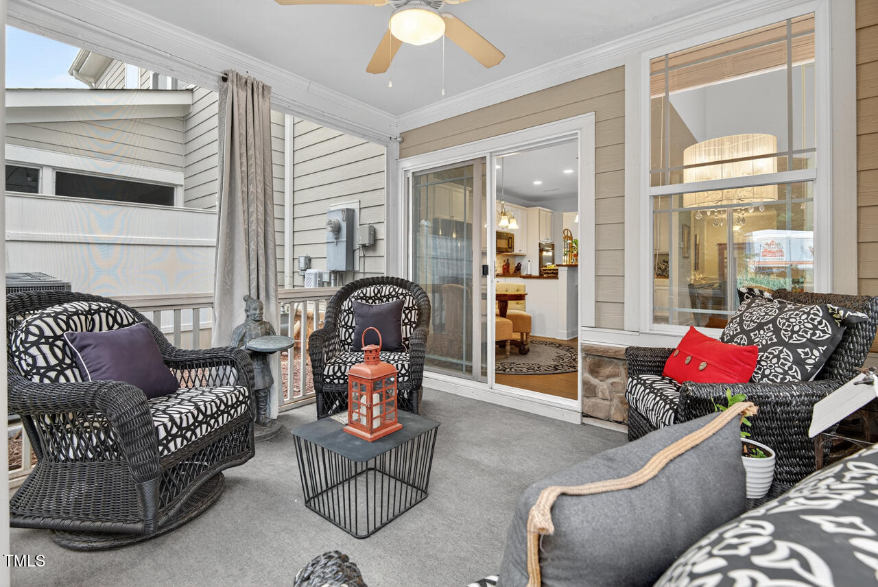 Apex, North Carolina 27539, United States, 3 Bedrooms Bedrooms, ,3 BathroomsBathrooms,Residential,Active,209255