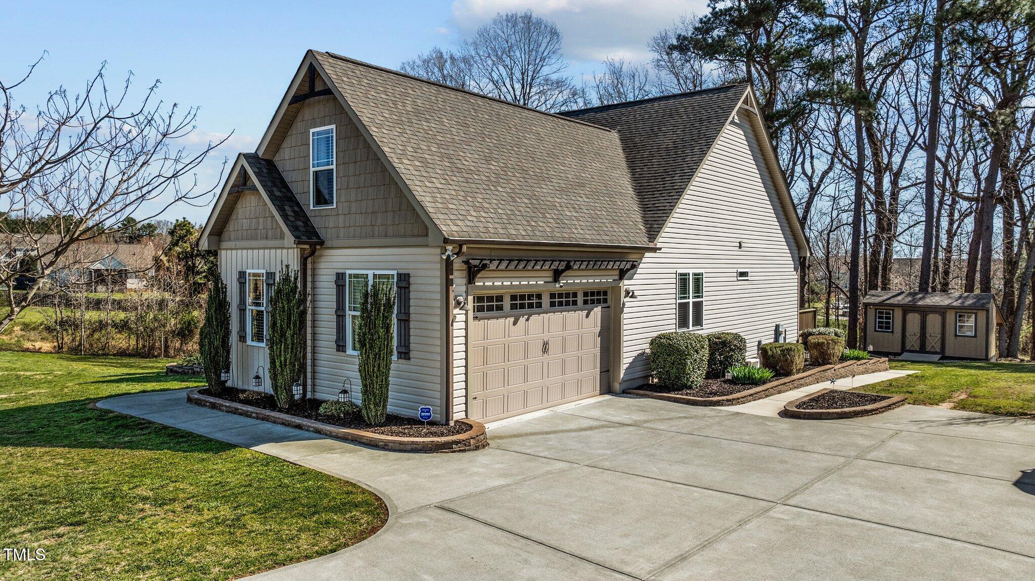 1046 Lawrence Road