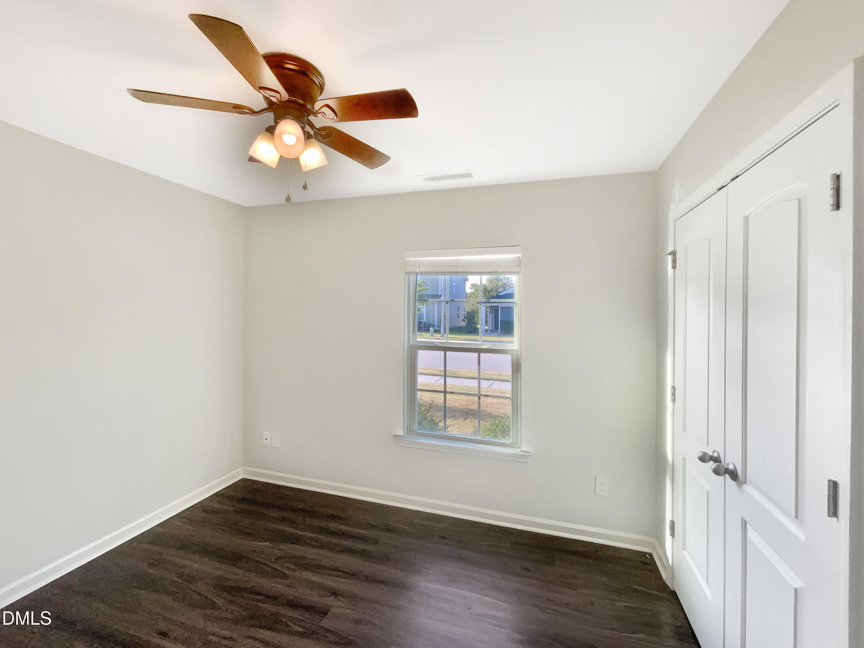 1114 Noor Lane
