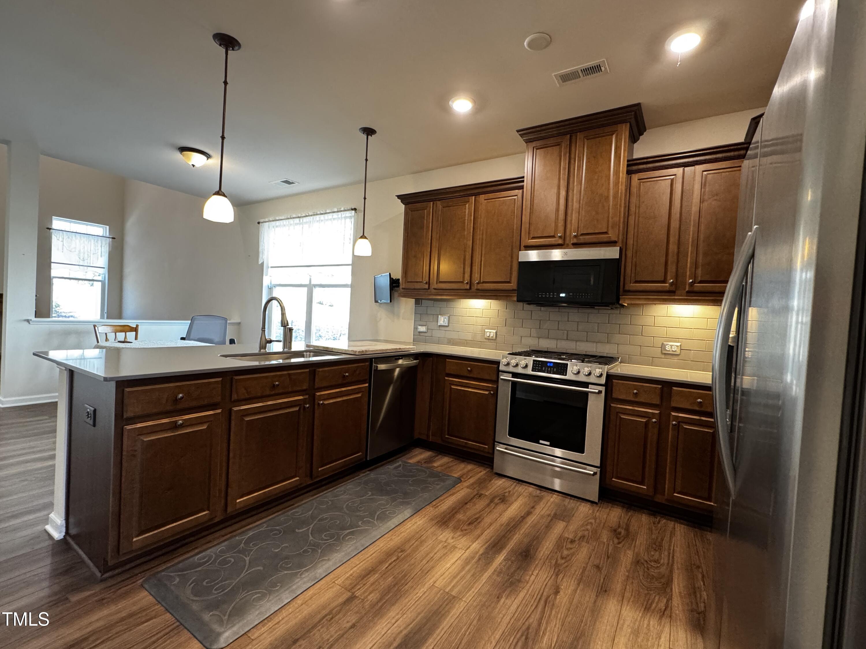 133 Walking Path Place
