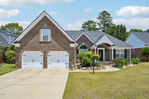 Photo of 860 Dalmore Drive, Fayetteville, NC 28311 (MLS # 10173898)