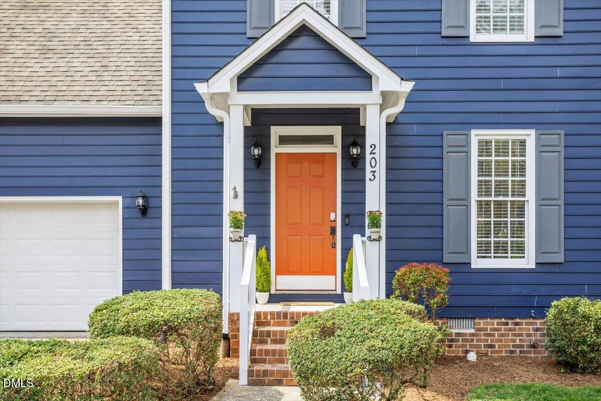 203 Cobblestone Drive