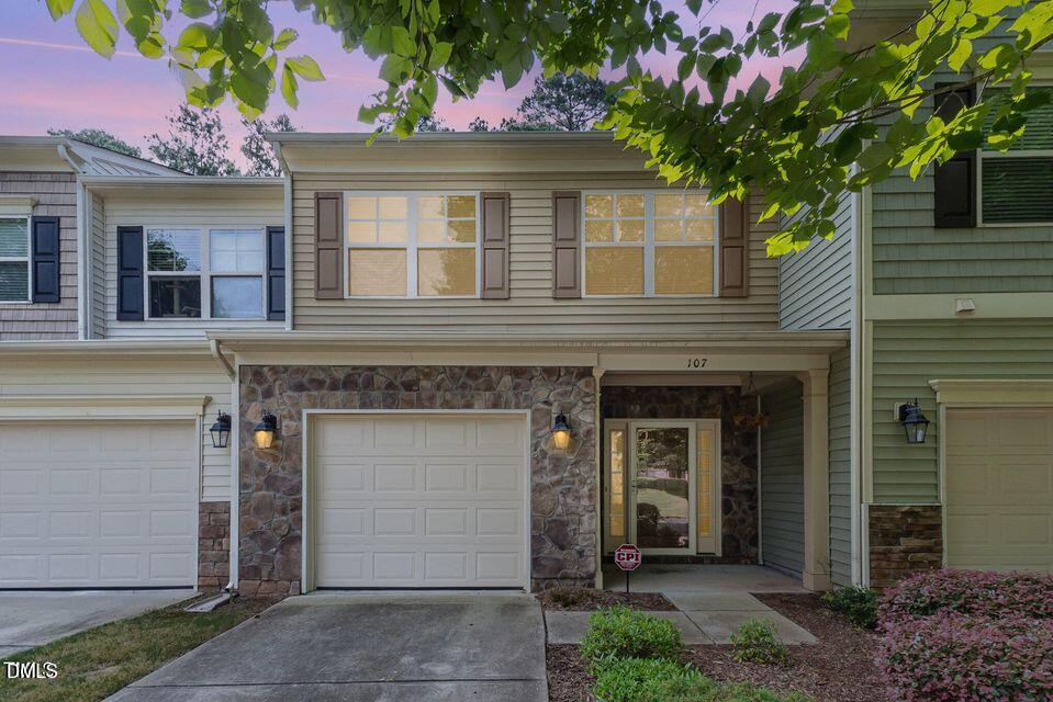 107 Vickery Hill Court