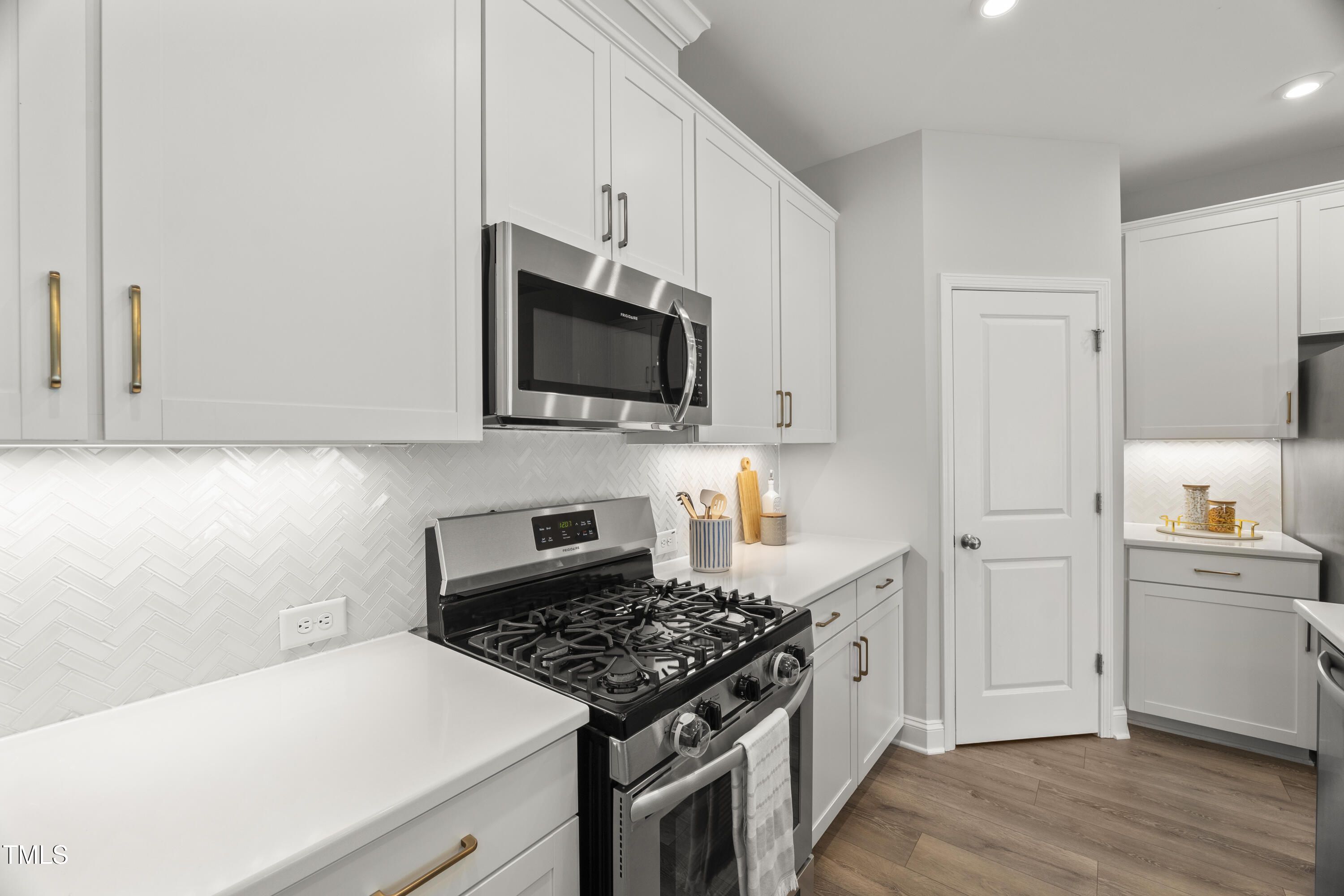1011 Canary Pepper Drive