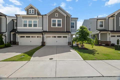 MLS: 10095218