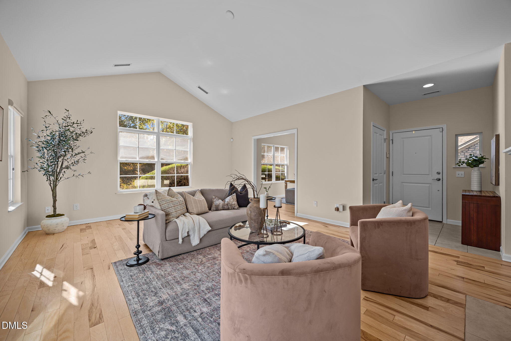 5238 Niagra Drive 5238