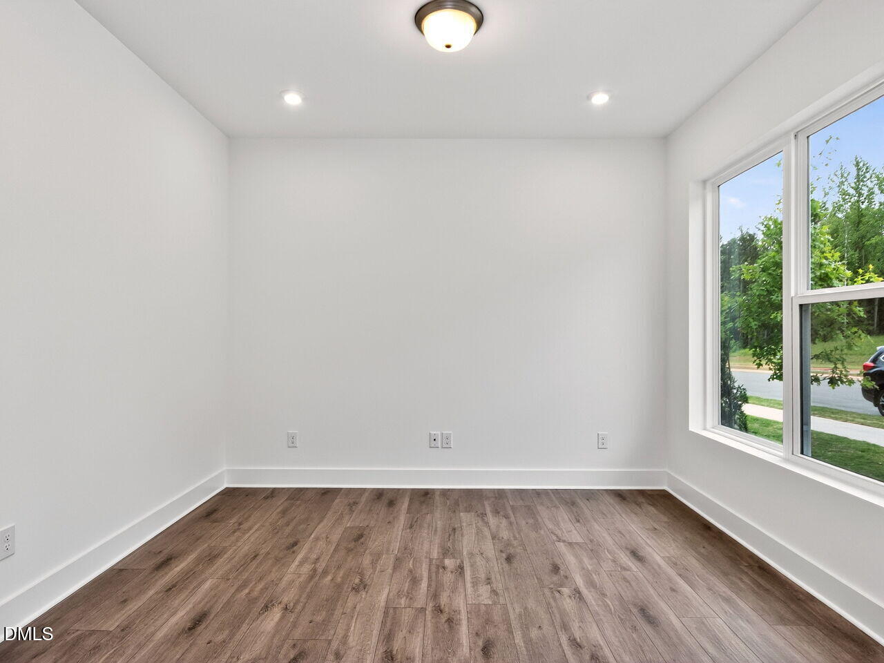 368 North Village Parkway