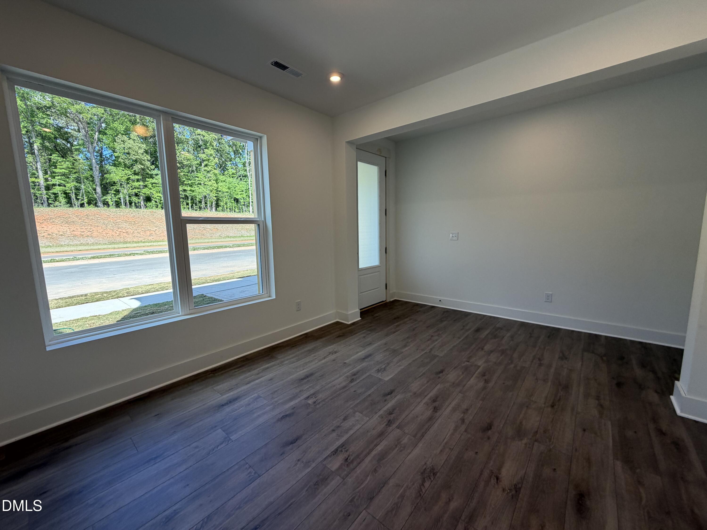 368 North Village Parkway