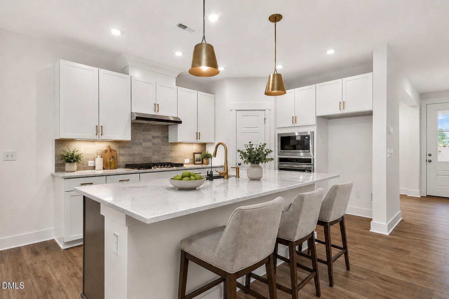 368 North Village Parkway