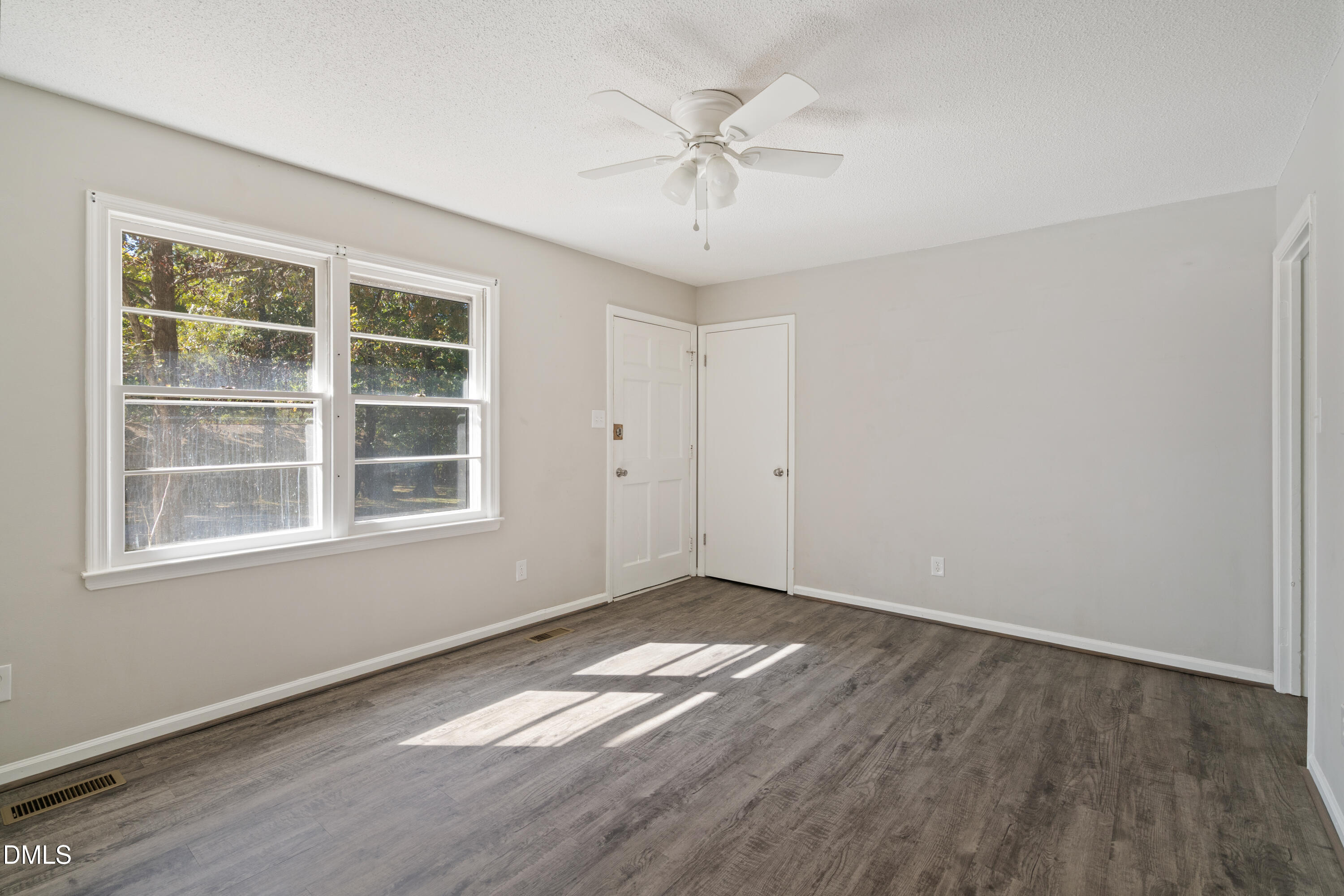 70 Lynnbank Estates Road