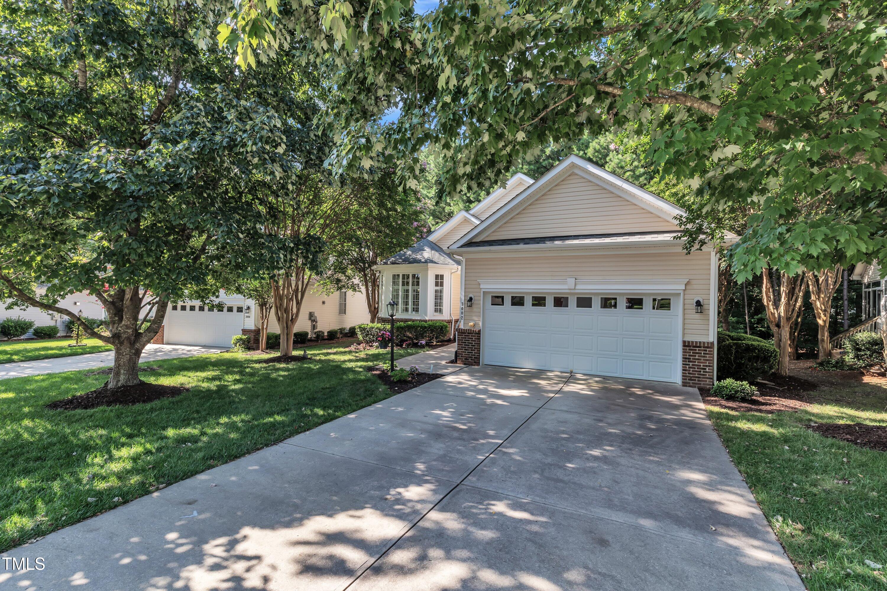 3002 Heritage Pines Drive