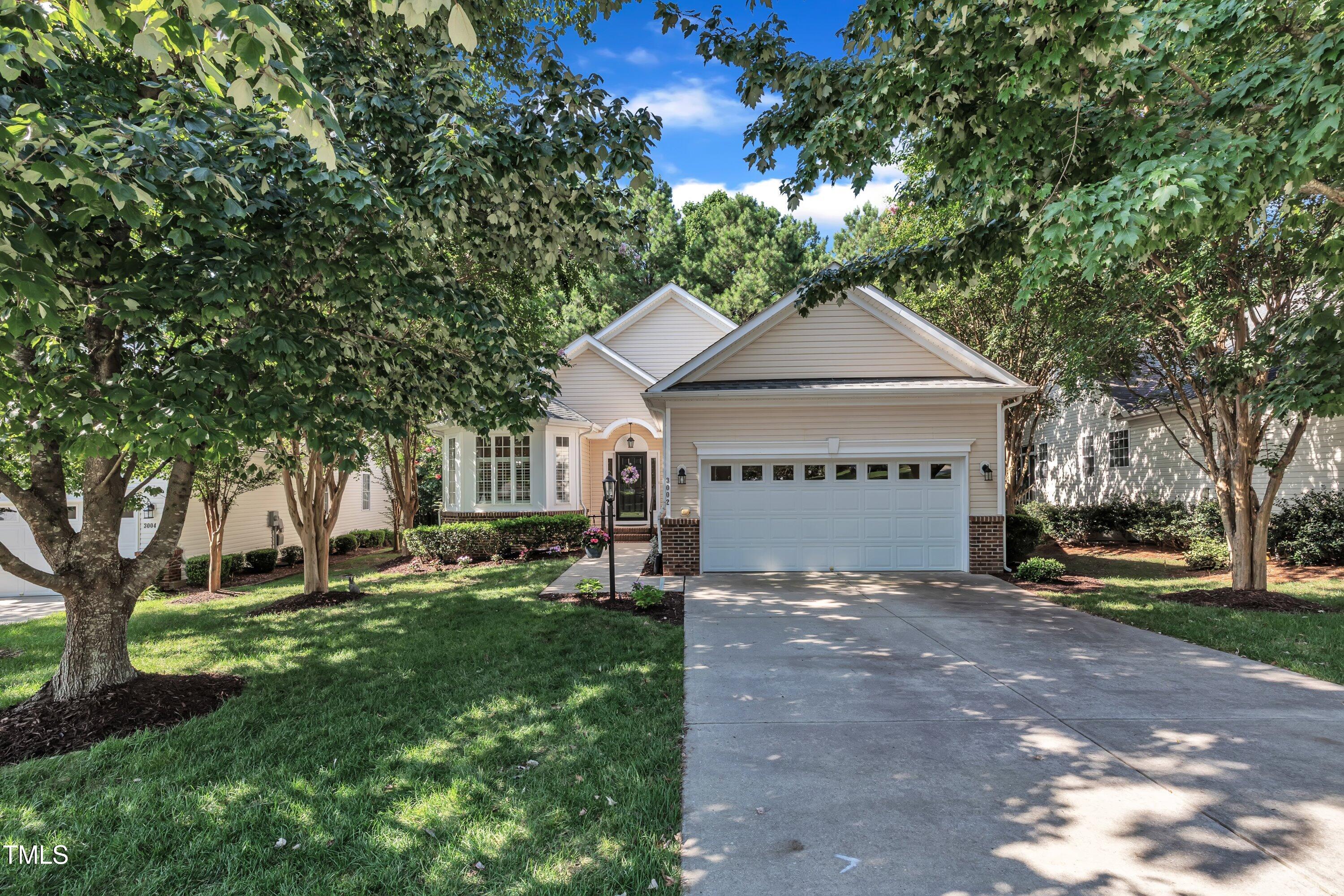 3002 Heritage Pines Drive