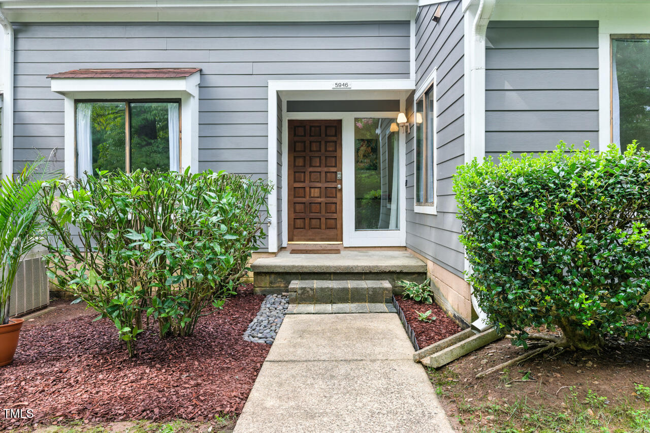 5946 Carmel Lane