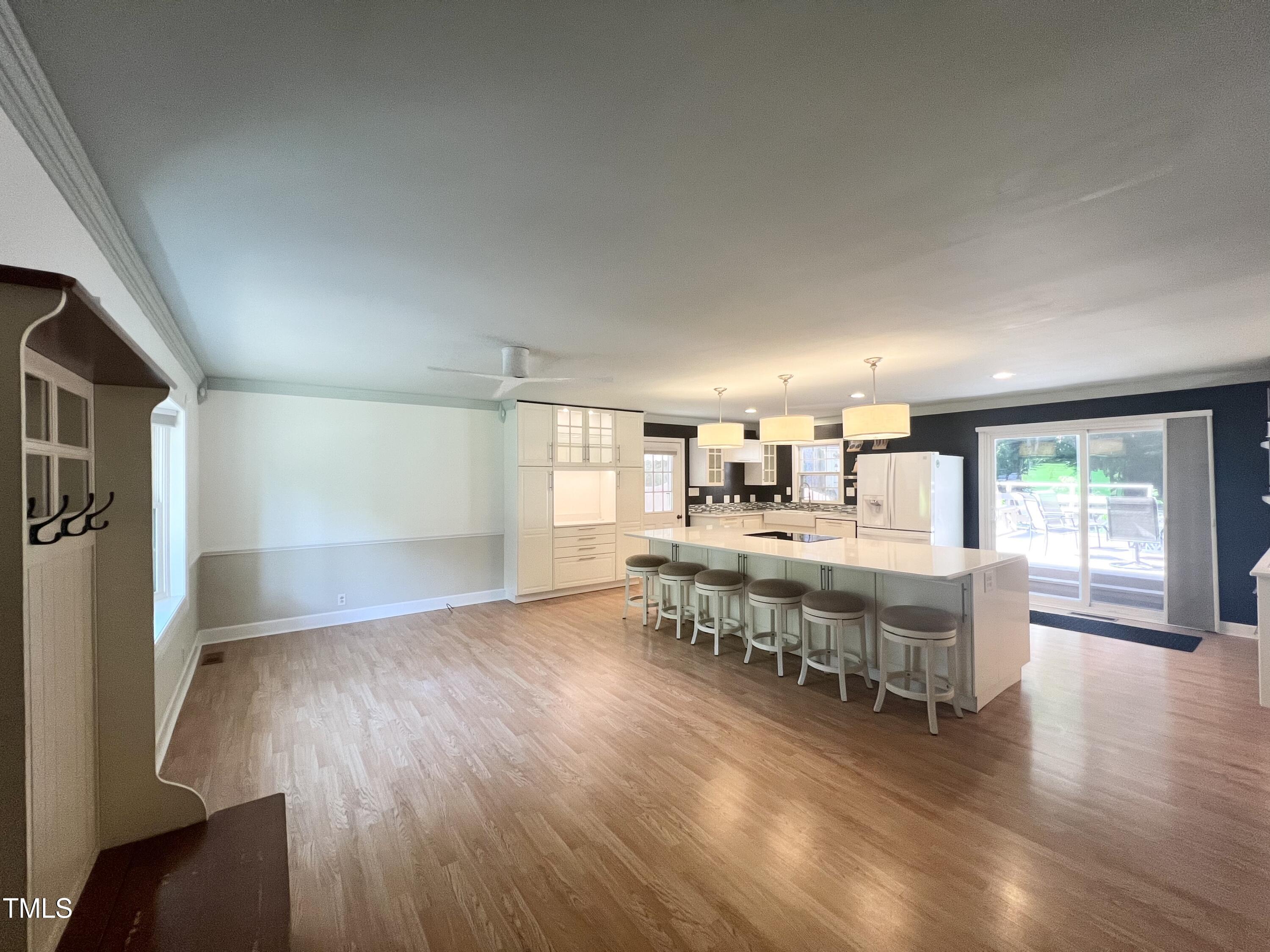 3205 Broyhill Circle