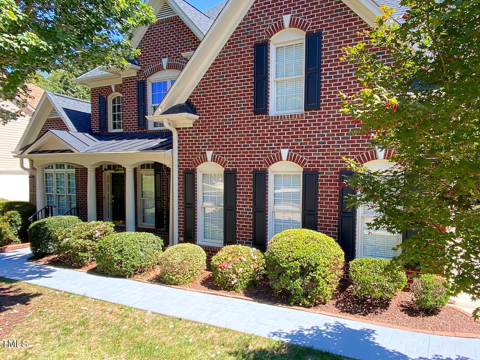 2301 Narrawood Street