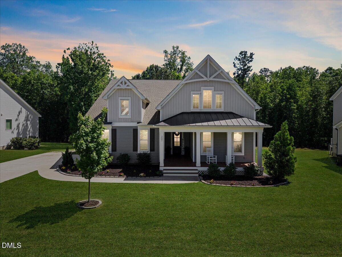 307 W Amber Oak Drive