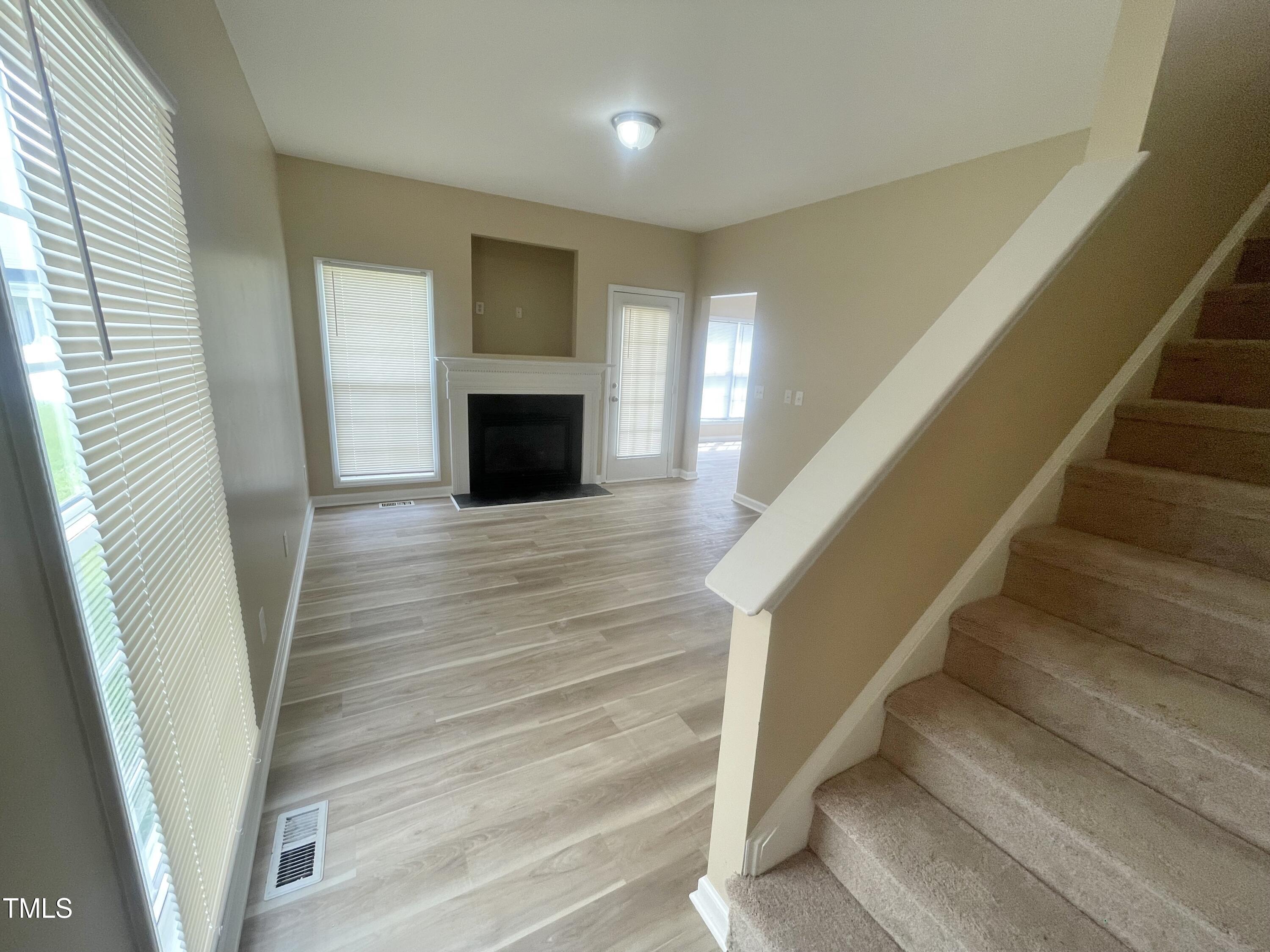 4212 Beacon Crest Way