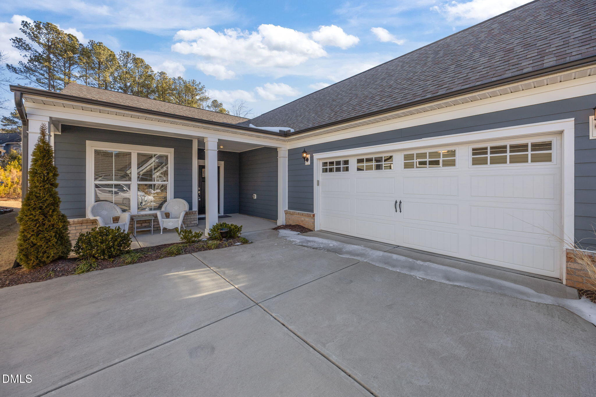 941 Coast Grade Street