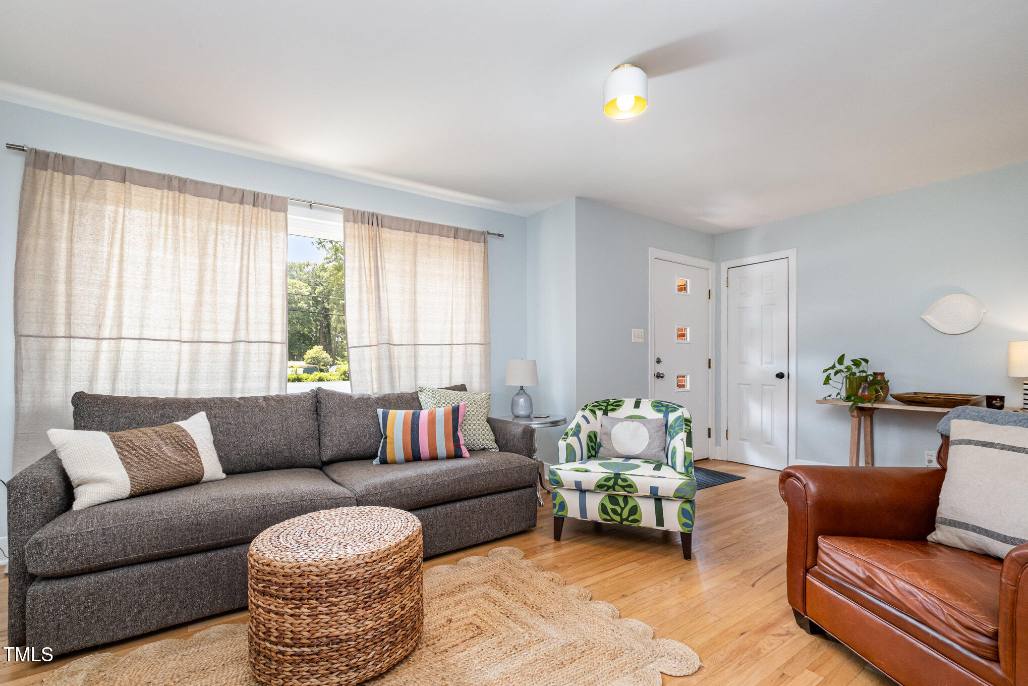 2524 Indian Trail