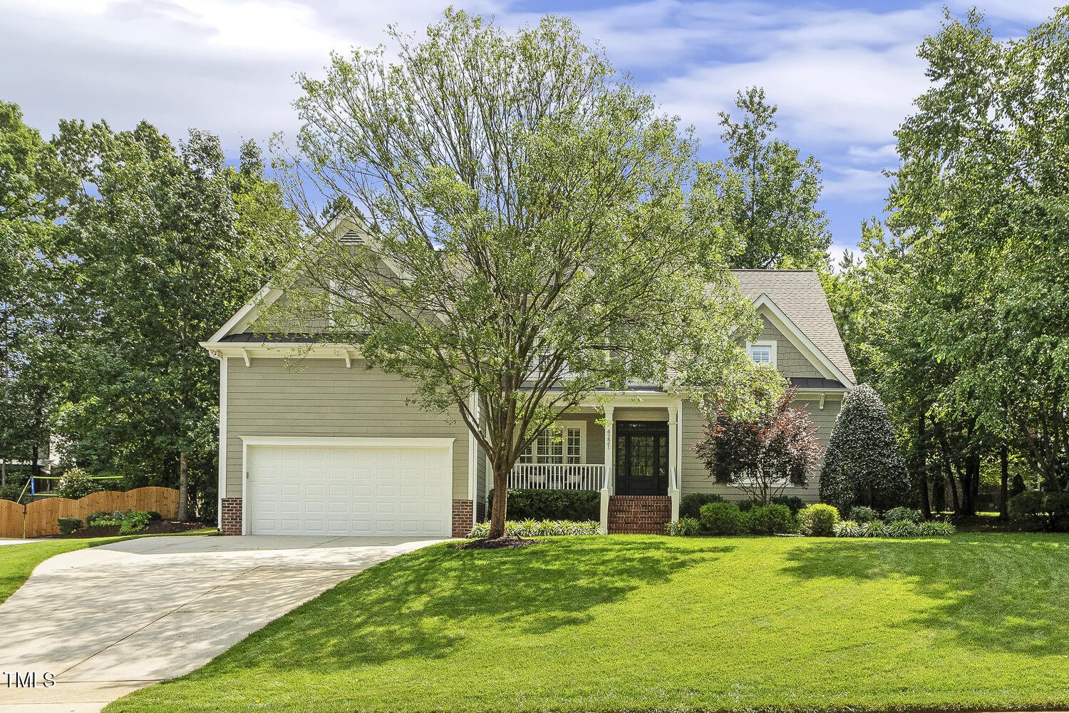 4221 Bibleway Court