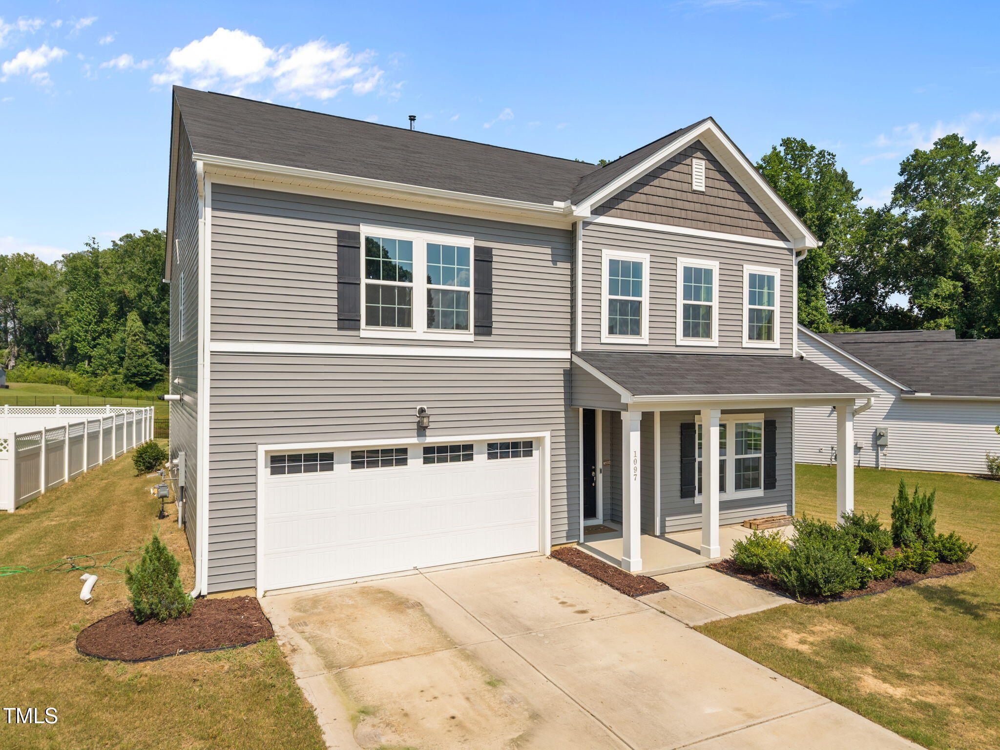 1097 Bellewood Park Drive