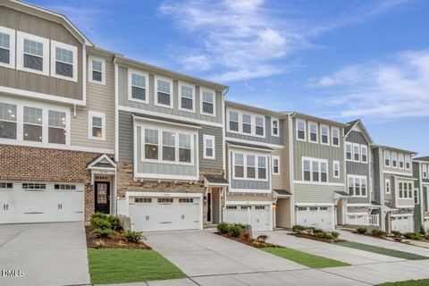 2730 Hunter Woods Drive #625 Apex NC 27502